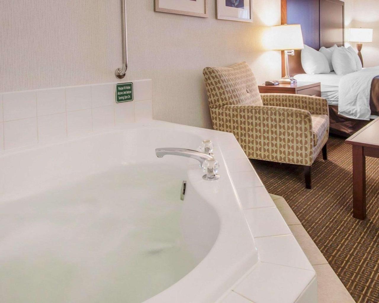 Comfort Inn & Suites-Portland Airport Zewnętrze zdjęcie
